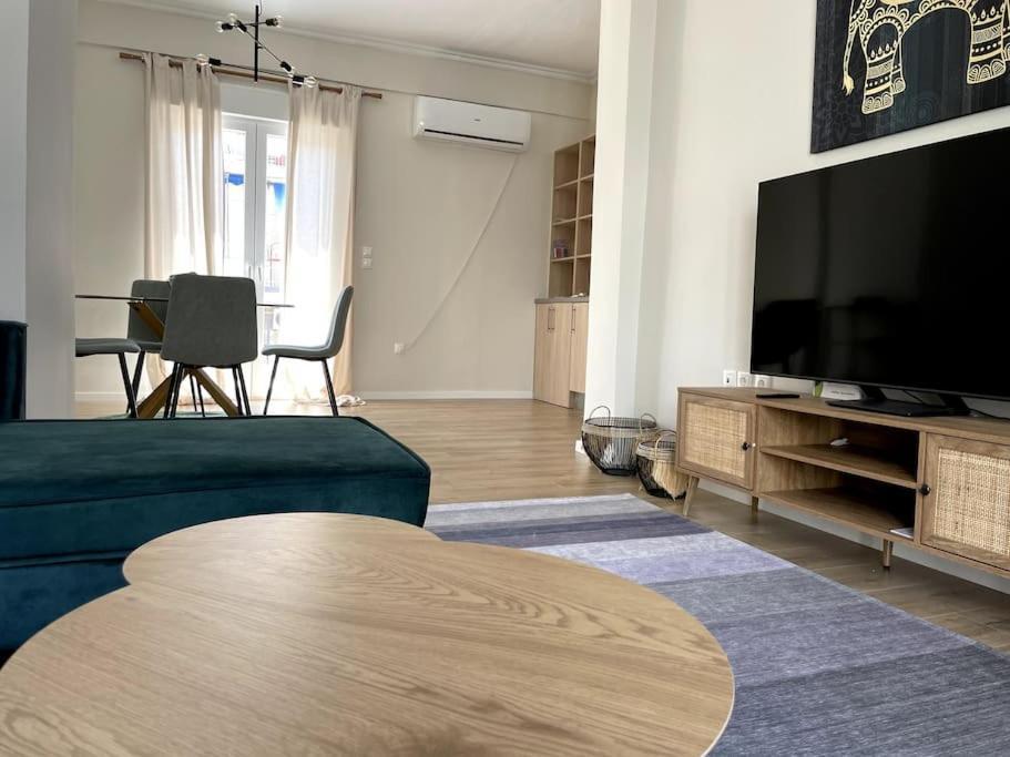 Luxury Penthouse In Pagrati Apartment Athena Bagian luar foto